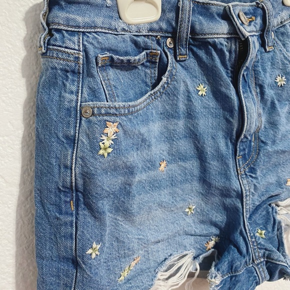American eagle denim shorts floral print mini shorts distressed size 4 - Picture 4 of 8